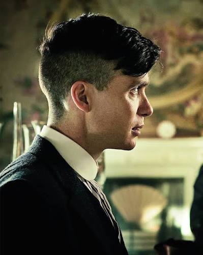 Tommy Shelby Costume Guide